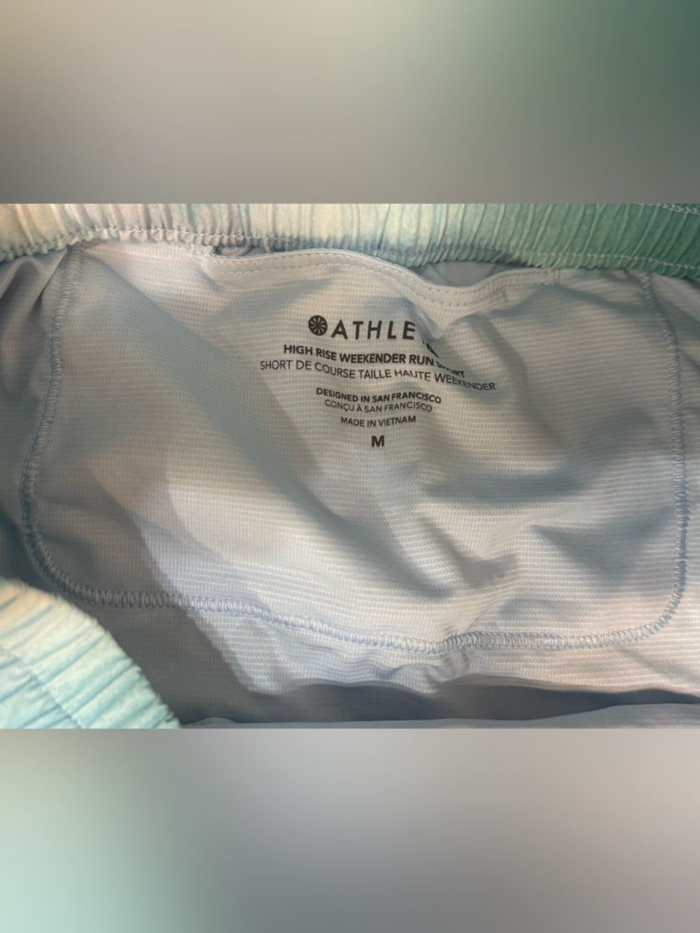 Athleta Abstract Sky Run Short - Picture 7 of 12